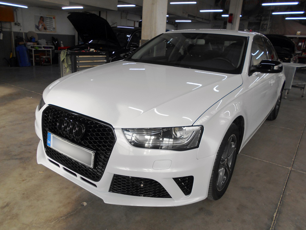 Audi A4 2 2